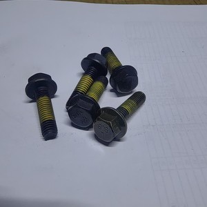 Hex Head <b>Bolt</b> Class 8.8 Carbon Steel Black Oxide Unc Thread 11547135 - Product Image 1
