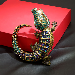 YB-58 Cổ Điển Quần Áo Đồ Trang Sức Hợp Kim Kim Cương Pha Lê Rhinestone Kích Thước Lớn Men Động Vật Cá Sấu Trâm - Product Image 2