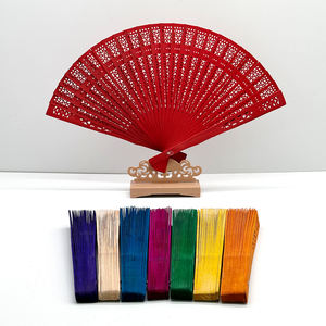 Abanico de madera tallado con diseño de girasol, recuerdo de boda, regalo promocional, en stock. - Product Image 4