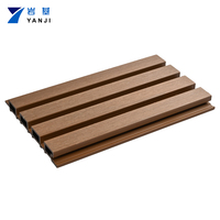 Panneaux muraux en co-extrusion, vente chaude, revêtement en co-extrusion, lambris en WPC rainuré, panneau mural extérieur rainuré