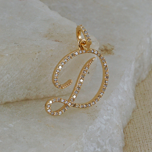 Colgante de oro amarillo de 14K con diamantes pavé, regalo de Año Nuevo de Navidad, inicial D, venta al por mayor - Product Image 2