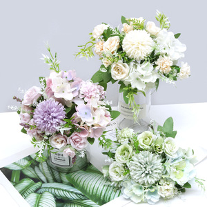 O-X322 Nouvelle conception rose <span class=keywords><strong>bouquet</strong></span> de fleurs en soie artificielle <span class=keywords><strong>pas</strong></span> <span class=keywords><strong>cher</strong></span> <span class=keywords><strong>bouquet</strong></span> de <span class=keywords><strong>mariée</strong></span> mariage fleurs artificielles <span class=keywords><strong>bouquet</strong></span> - Product Image 1