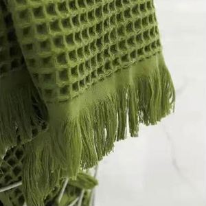 Serviette de bain en coton gaufré de luxe avec pompons, serviette de bain extra-large à haute absorption, couverture douce pour la plage et le spa - Product Image 3