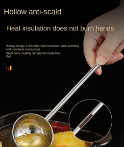 Cuchara para Servir Sopa Grande de Acero Inoxidable DF403 de 60 ml, Utensilios de Cocina con Mango Largo Hueco - Product Image 5