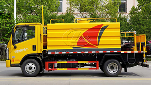Camión Cisterna de 5000L con Función de Rociado Frontal, Rociado Trasero y Rociado Lateral - Product Image 5