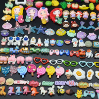 Charmes de slime mignons, mini artisanat en résine, têtes d'animaux, ours, queue de sirène, princesse, chat, papillon, arc-en-ciel, bonbons sucrés, cabochon lumineux