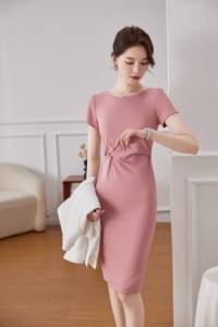 Novo Design Vestido Longo Rosa de Verão ODM OEM Elegante para Mulheres, Roupa de Trabalho Simples e Generosa, Conjunto Formal - Product Image 6