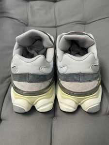 9060 Designer Customized Luxury Outdoor Sports Shoes Casual Retro Anti-Slip Cushioning Running Shoes All Seasons Fashion Trend - Product Image 2