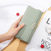 Dompet Wanita Panjang Lipat Tiga Modis Merek Prettyzys