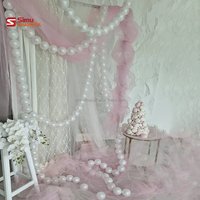 Guirlande de boules géantes en mousse, rideau de perles, élégantes boules artificielles en fausses perles blanches pour la décoration de mariage et de fête DIY