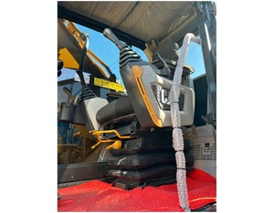 Godet de terrassement d'occasion pour excavatrice, jaune, robuste, équipement de construction - Product Image 2