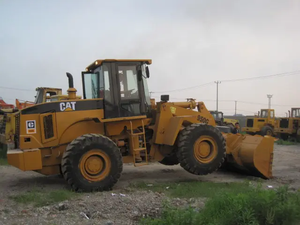 รถตักแมว950ก. รถตักตีนตะขาบมือสองรถตักดิน950ก. รถตักดินมาใหม่950ก. รถตักแมว950ชม. - Product Image 4