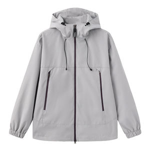 Chaqueta personalizada con logo para hombre y mujer, deportiva, de una sola capa, repelente al agua, informal, estilo Joker, de alta calidad, para primavera y otoño. - Product Image 3