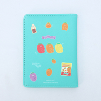 Portefeuille de passeport multifonction en cuir PU pour femme, motif carotte gommeuse de dessin animé, élégant et mince, avec emplacements pour cartes