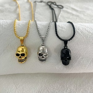 Collar con colgante <span class=keywords><strong>de</strong></span> calavera <span class=keywords><strong>de</strong></span> Halloween personalizado, joyería <span class=keywords><strong>de</strong></span> Hip Hop para hombre, abalorio genial para fiesta <span class=keywords><strong>de</strong></span> disfraces, fiesta <span class=keywords><strong>de</strong></span> eventos - Product Image 1