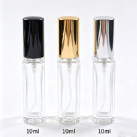 Mini flacons de parfum carrés en verre vides 3ml 4ml 5ml 10ml avec pulvérisateur rectangulaire pour aromathérapie Guangzhou Huiyu Packaging Voyage