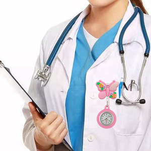 Adorabili cartoni animati animali retrattili amore cuore arcobaleno girasole infermiere medico ospedale clip da tasca appendere orologi al quarzo orologio - Product Image 2
