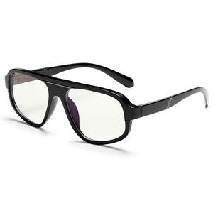 Gafas Anti Luz Azul Grey Jack, Montura TR90, Lentes de PC para Adultos, Cara Redonda, Primavera 2025 K040OP - Product Image 2