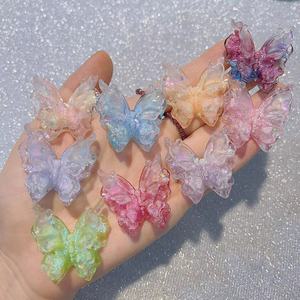 Pendentif papillon lévitant en résine plastique double couche, transparent comme de la glace, avec perles lumineuses Firefly, pour bijoux DIY faits à la main - Product Image 1