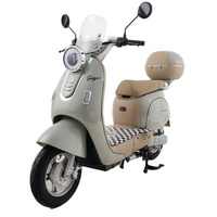 Penjualan Panas Skuter Listrik Saige Cappuccino Baterai Lithium Lepas Pasang Jarak Tempuh 40-80KM Waktu Pengisian 4-6 Jam NFC Unlock Legal di Uni Eropa E-Moped Kota
