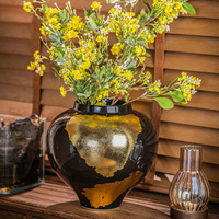 Vase en céramique noir à feuilles d'or, vase rond pour fleurs, décoration moderne pour la maison, ornement pour le salon