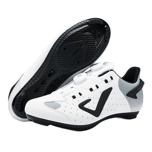 Zapatillas de Ciclismo Blancas con Suela de Fibra de Carbono, Parte Superior Sintética Transpirable para Ciclismo de Carretera y MTB - Product Image 1