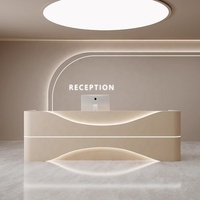 Bureau de réception moderne en bois minimaliste de luxe pour salon de beauté, spa, boutique, hôtel, gymnase, école, hôpital et centre commercial