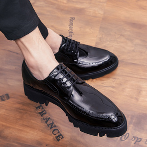 Scarpe Eleganti Oxford Nuove Scarpe Formali in Pelle da Uomo Scarpe Brogue Lucide <span class=keywords><strong>Bianche</strong></span> con Lacci in Pelle Suola Spessa - Product Image 2