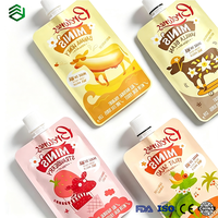 Pochettes souples personnalisées rouges avec bec verseur pour yaourts multi-saveurs pour enfants, emballage en aluminium avec logo personnalisé