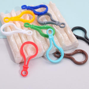 5Cm respectueux de l'environnement PP crochet ampoule boucle poupée couleur bonbon homard bouton <span class=keywords><strong>gourde</strong></span> boucle accessoires en plastique - Product Image 2