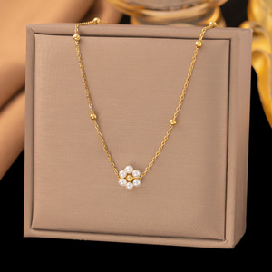 Collar Con Colgante De Acero De Titanio Al Por Mayor Novedad 2025 Para Mujer Gargantilla Minimalista Joyería Única Pedido A Granel Con Cadena Ajustable - Product Image 3