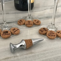 Ensemble de breloques pour verres à vin en liège de Noël avec bouchon de bouteille, cadeau de fête pour décorations de fête, accessoires de bar