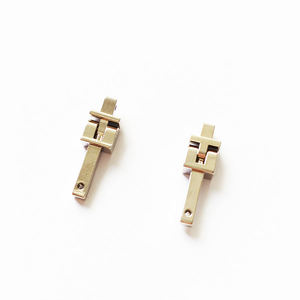 Accesorios para Gafas al por Mayor: Bisagra de Repuesto con Resorte para Monturas Rotas, Ancho 6mm, Componentes y Piezas para Gafas - Product Image 1