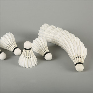 <span class=keywords><strong>2023</strong></span> gran oferta clase A original pluma de <span class=keywords><strong>ganso</strong></span> bádminton shuttlcock Lingmei80 modelo - Product Image 3