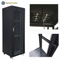 Armoire de serveur personnalisée avec options de porte en maille ou en verre, configuration standard 19 pouces pour les acheteurs d'infrastructure B2B