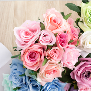 Ramo <span class=keywords><strong>de</strong></span> Rosas Artificiales para Novia, Decoración Floral Azul para Bodas, Hoteles y Hogar, Venta al por Mayor - Product Image 2