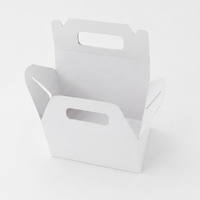 Carton blanc professionnel pour la production d'étiquettes de vêtements et de sacs de courses