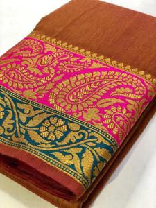 Tenue de soirée Banarasi Silk Saree ApparelGarment - Product Image 2