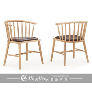 Los hoteles resort utilizan sillas de comedor con patas de metal. - Product Image 3