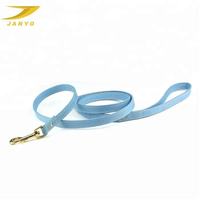 Collier et laisse pour chien en cuir véritable, fabrication ODM OEM, vente en gros, boucle en métal doré, couture à la main, accessoires pour animaux de compagnie
