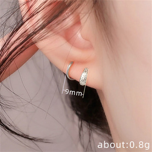 Orecchini a clip da donna in stile coreano, minimalisti, alla moda, eleganti, senza piercing, gioielli di tendenza. - Product Image 5