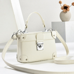 Sac à main femme exquis automne-hiver 2026, sac à main vert texturé de qualité supérieure, sac boîte tridimensionnel grande capacité - Product Image 5