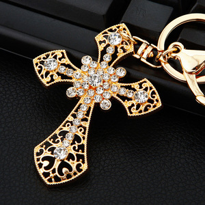 Lüks Kristal Taşlı Hristiyan Anahtarlık, Işıltılı Anahtarlık, İsa Dini Tılsımlı Hediyeler, Parıldayan Haç Anahtarlık - Product Image 4