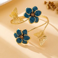Bracelet manchette ouvert pour femme, plaqué or, avec motifs fleur et papillon exagérés, émail effet goutte d'huile, tendance