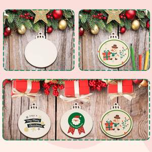 Boules <span class=keywords><strong>de</strong></span> Noël <span class=keywords><strong>en</strong></span> <span class=keywords><strong>bois</strong></span> personnalisées <span class=keywords><strong>de</strong></span> luxe à succès - Personnalisation <span class=keywords><strong>de</strong></span> la couleur et gravure <span class=keywords><strong>de</strong></span> logo gratuite - Product Image 4