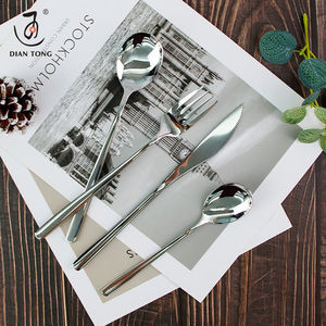 Bon Prix Vente en Gros Hôtellerie Restauration Couverts <span class=keywords><strong>de</strong></span> <span class=keywords><strong>Table</strong></span> Dîner <span class=keywords><strong>Couteau</strong></span> Fourchette Cuillère Ensemble Vaisselle Acier Inoxydable - Product Image 5