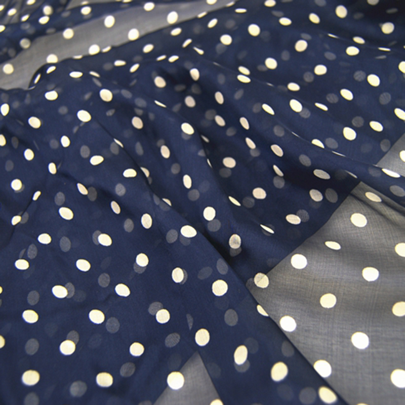 Tessuto di seta a pois bianco blu Navy