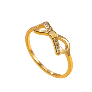 Nuevo Anillo Unisex de Acero Inoxidable con Baño de Oro Real, Estilo Coreano, con Lazo Hueco y Diamantes Incrustados, Venta al Por Mayor - Product Image 5