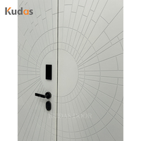 Porte d'entrée double géométrique minimaliste blanche mate sculptée pour villa moderne, porte principale extérieure pour maison résidentielle