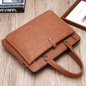 <span class=keywords><strong>Sac</strong></span> de <span class=keywords><strong>travail</strong></span> en <span class=keywords><strong>cuir</strong></span> PU marron pour homme, personnalisable en gros, sacoche souple pour ordinateur portable, <span class=keywords><strong>sac</strong></span> de bureau en <span class=keywords><strong>cuir</strong></span> - Product Image 3